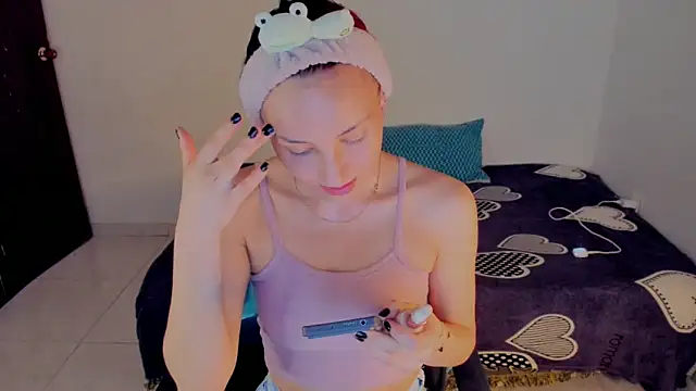 Madison charlotte online show from March 2026 02:46:02 PM