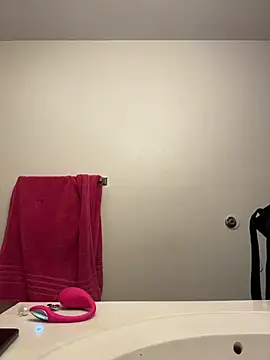 Tu GataLinda online show from December 2025 12:26:01 PM