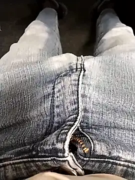 Ajayy01 online show from April 2026 02:44:02 PM