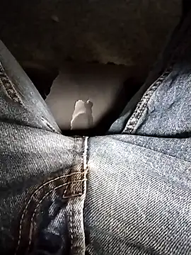 Ajayy01 online show from October 2025 07:39:02 AM