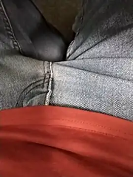 Ajayy01 online show from April 2026 09:49:01 AM