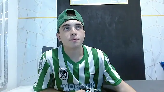 dia fax18 online show from January 2026 08:36:02 PM