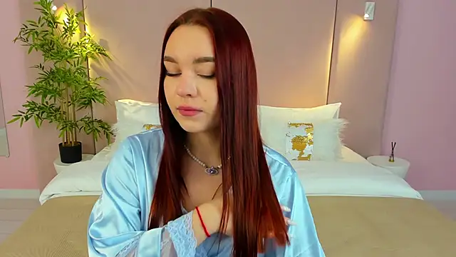 NoraHaynes online show from November 2025 03:10:01 AM