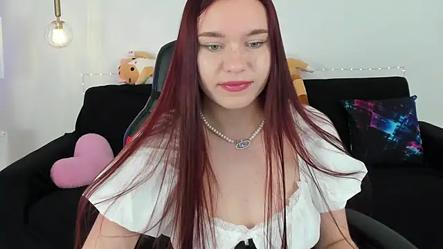 NoraHaynes online show from September 2025 03:02:01 AM
