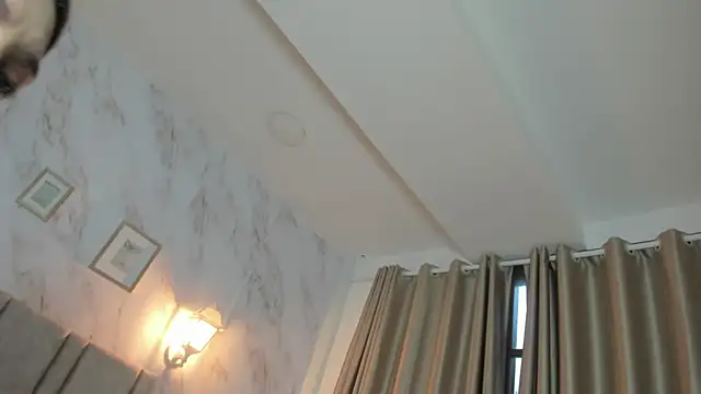 Snapshot of Paula_And chatting on February 2026 11:18:02 AM Paula And online show from February 2026 11:18:02 AM