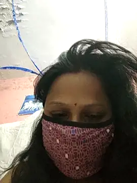 shalubhabhi69 online show from November 2025 06:57:01 PM