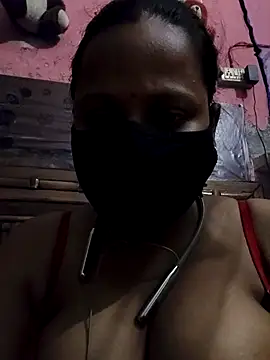 shalubhabhi69 online show from November 2025 07:13:02 PM