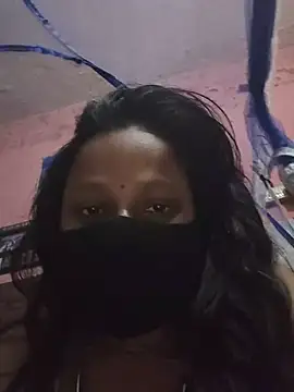 shalubhabhi69 online show from November 2025 06:41:02 PM