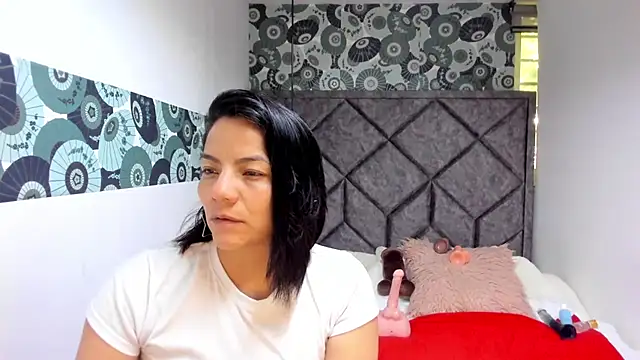 Megan Milf   online show from September 2025 12:05:01 PM