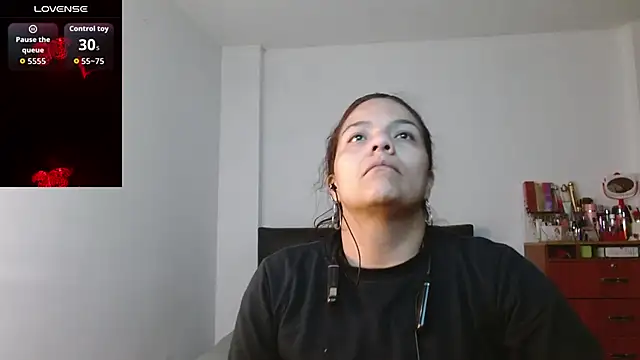 Megan Milf   online show from February 2026 09:45:01 PM