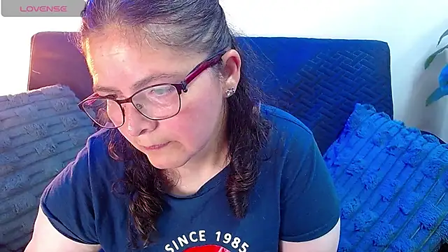 Snapshot of Linda_banks_ chatting on June 2026 01:25:01 AM Linda banks online show from June 2026 01:25:01 AM