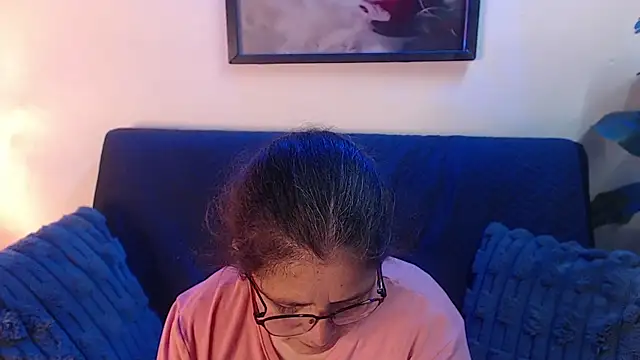 Snapshot of Linda_banks_ chatting on February 2026 01:48:02 AM Linda banks online show from February 2026 01:48:02 AM