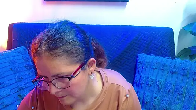 Linda banks  online show from May 2026 01:02:01 AM