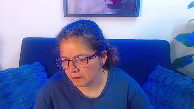 Snapshot of Linda_banks_ chatting on February 2026 02:07:02 AM Linda banks online show from February 2026 02:07:02 AM