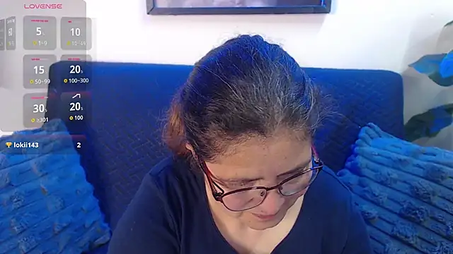 Snapshot of Linda_banks_ chatting on January 2026 02:04:01 AM Linda banks online show from January 2026 02:04:01 AM