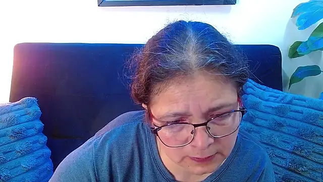 Snapshot of Linda_banks_ chatting on October 2025 01:51:01 AM Linda banks online show from October 2025 01:51:01 AM