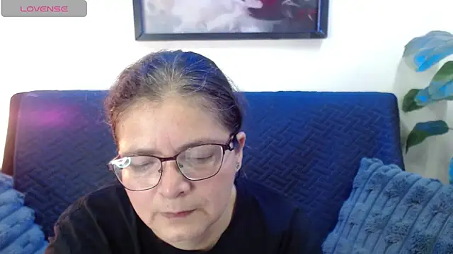 Snapshot of Linda_banks_ chatting on October 2025 02:45:01 AM Linda banks online show from October 2025 02:45:01 AM