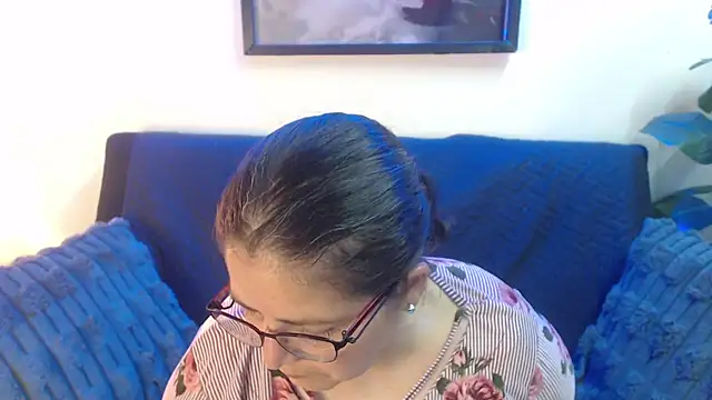 Snapshot of Linda_banks_ chatting on February 2026 01:39:01 AM Linda banks online show from February 2026 01:39:01 AM