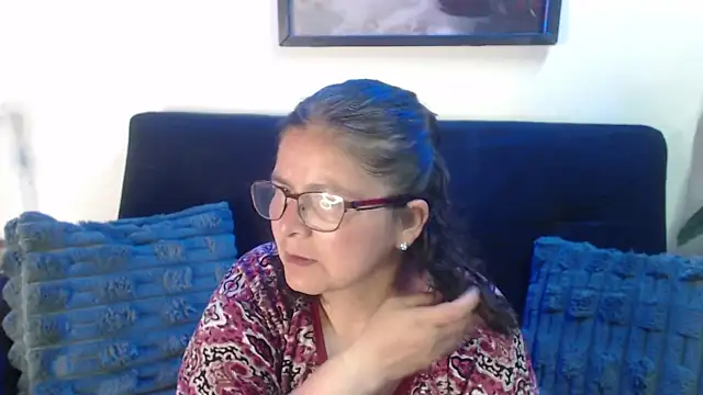 Snapshot of Linda_banks_ chatting on December 2025 02:47:02 AM Linda banks online show from December 2025 02:47:02 AM