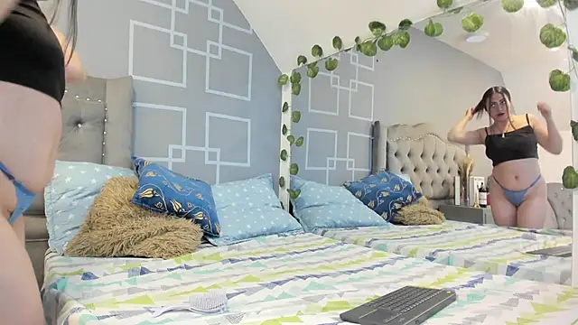 AliceBlackx online show from February 2026 12:23:02 PM