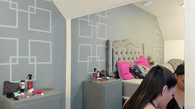 AliceBlackx online show from November 2025 11:35:02 AM