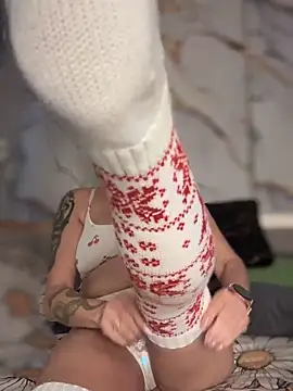 Milena-MilfaXXX online show from December 2025 03:19:02 AM