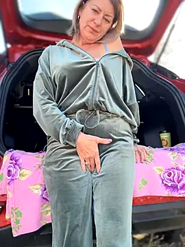 Milena-MilfaXXX online show from October 2025 06:10:01 AM