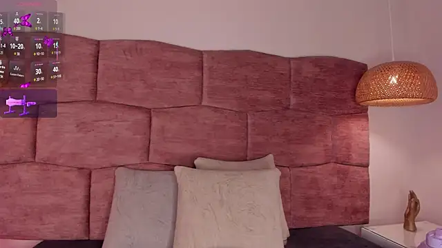 Snapshot of dani_velvet chatting on February 2026 03:04:01 AM dani velvet online show from February 2026 03:04:01 AM