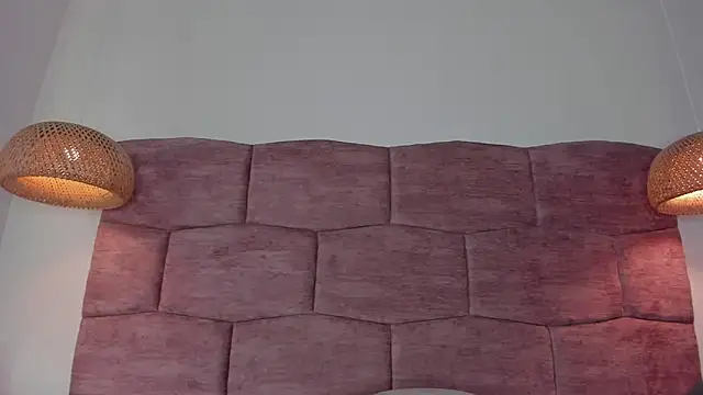 dani velvet online show from March 2026 03:10:01 AM