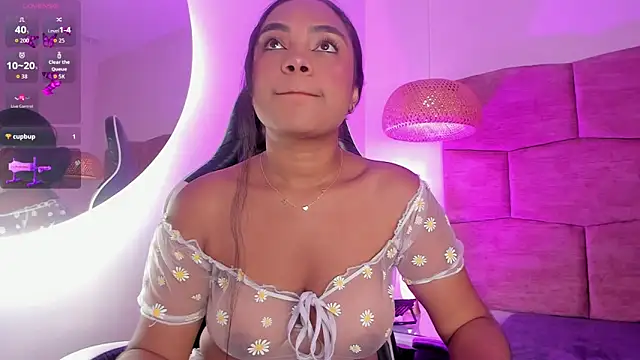 Snapshot of dani_velvet chatting on November 2025 02:56:01 AM dani velvet online show from November 2025 02:56:01 AM