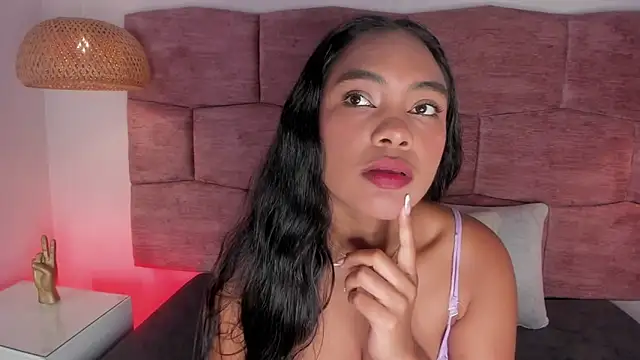 Snapshot of dani_velvet chatting on February 2026 03:09:02 AM dani velvet online show from February 2026 03:09:02 AM