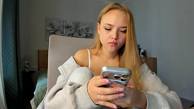 flooora 0 online show from May 2026 01:38:01 AM