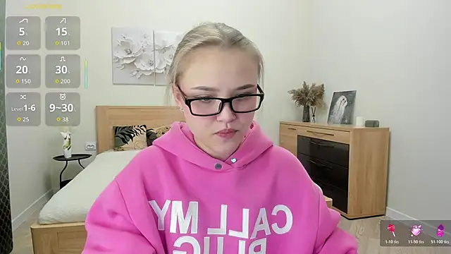 flooora 0 online show from October 2025 12:42:01 AM