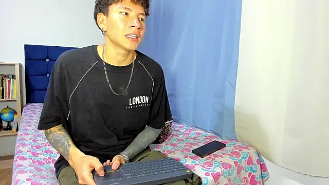 Tatiiana n Damiian online show from November 2025 10:35:01 PM