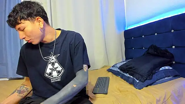 Tatiiana n Damiian online show from October 2025 10:34:01 PM