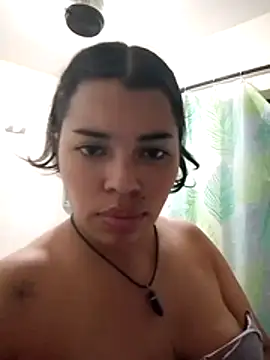 Snapshot of Naomi-Simpson chatting on October 2025 10:54:01 PM Naomi-Simpson online show from October 2025 10:54:01 PM