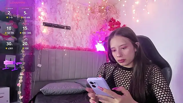 Scarlett21   online show from February 2026 04:13:02 AM