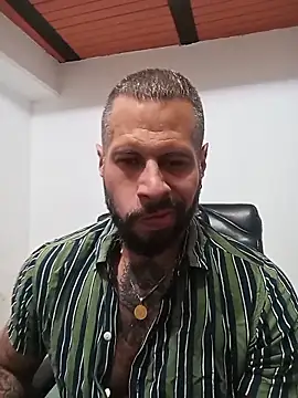 Matheus Blaze online show from November 2025 12:28:02 PM