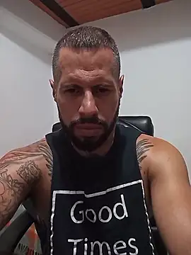 Matheus Blaze online show from November 2025 02:06:02 PM