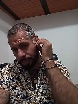 Matheus Blaze online show from November 2025 12:53:01 PM