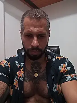 Matheus Blaze online show from November 2025 12:44:02 PM