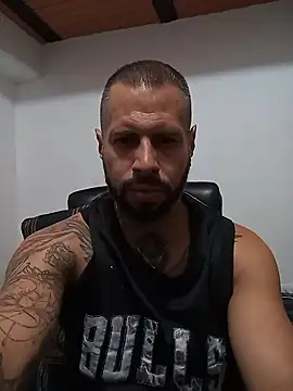 Matheus Blaze online show from October 2025 12:47:02 PM