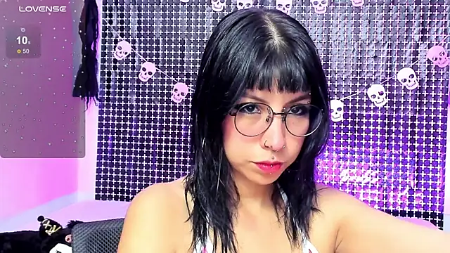 Rose 72 online show from November 2025 07:36:03 PM