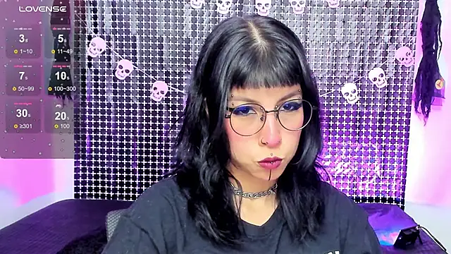 Rose 72 online show from November 2025 07:06:02 PM