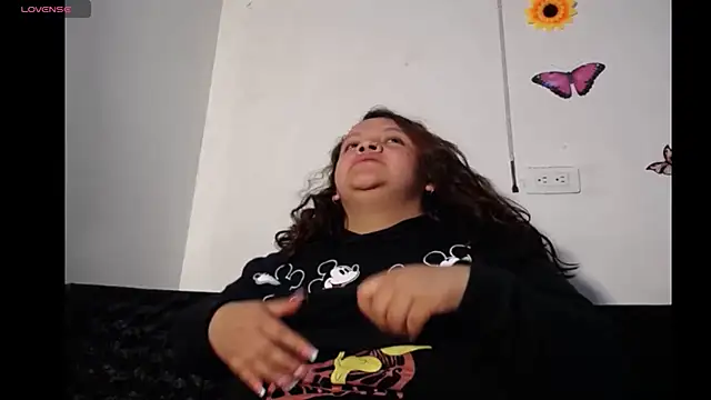 Julieta Big online show from October 2025 04:47:01 AM
