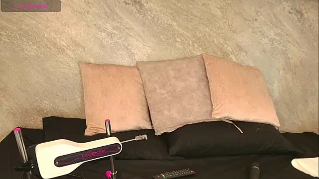 Dixie grey1 online show from November 2025 02:45:02 PM