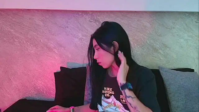 Dixie grey1 online show from November 2025 02:21:01 PM