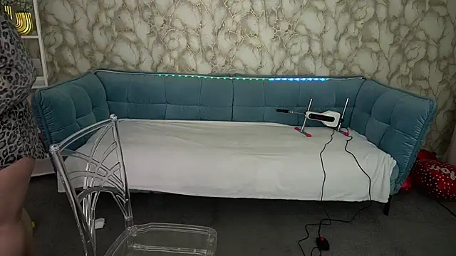 CrystallPaws online show from March 2026 06:57:02 AM