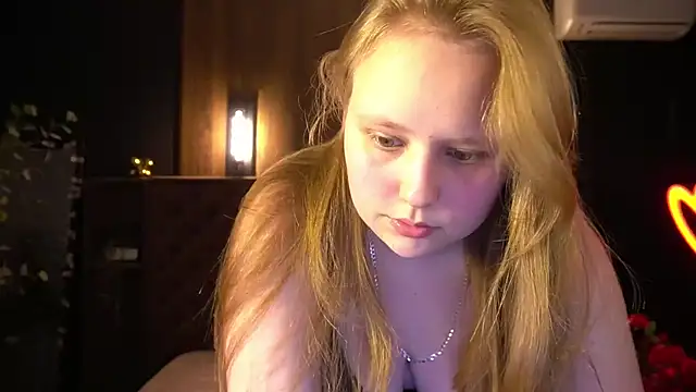 CrystallPaws online show from May 2026 05:40:02 AM