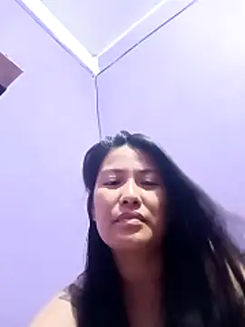 Uniquebeauty32 online show from February 2026 11:21:01 AM